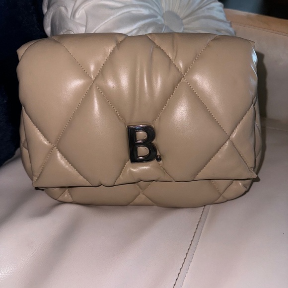 Balenciaga padded quilted clutch bag cream - Picture 1 of 7
